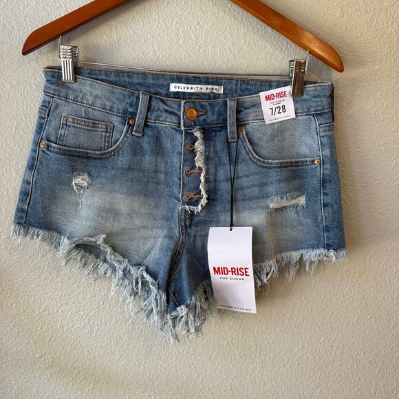 Celebrity Pink Women's Mid-Rise Shorts The Sugar Size 7/28 Cut Off NWT - Picture 6 of 7